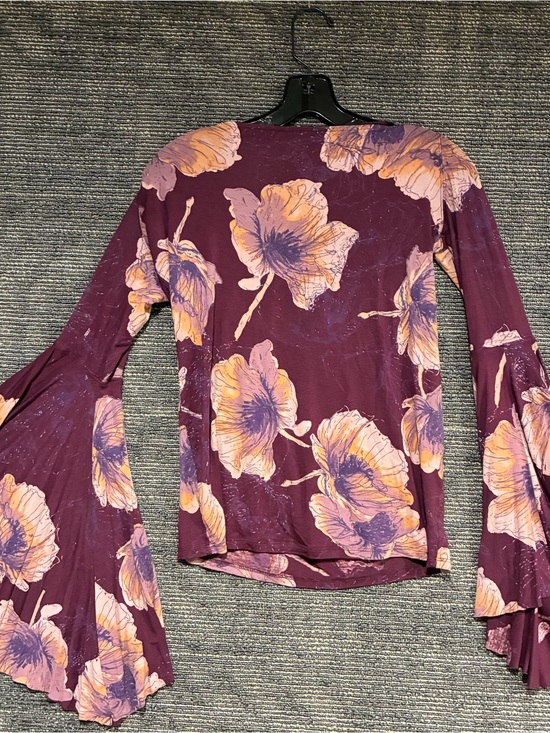 We The Free Tops - Free People Women's Floral Bell-Sleeve Top - Burgundy